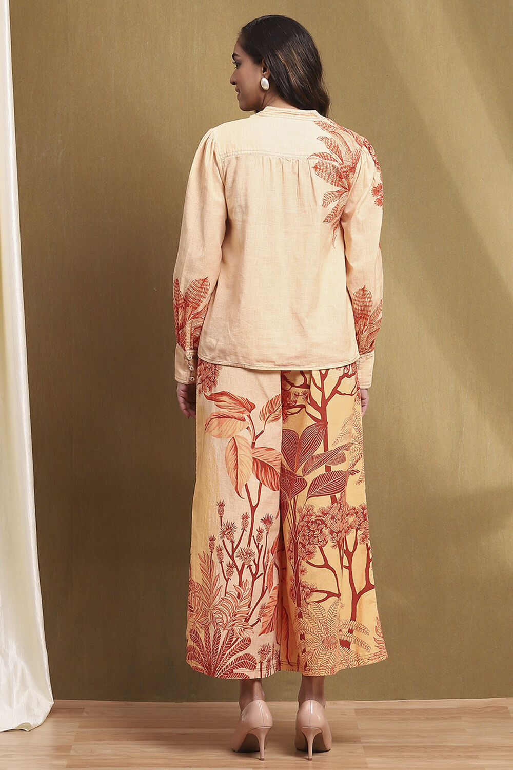 Cream Cotton Printed Co-ord Set image number 4