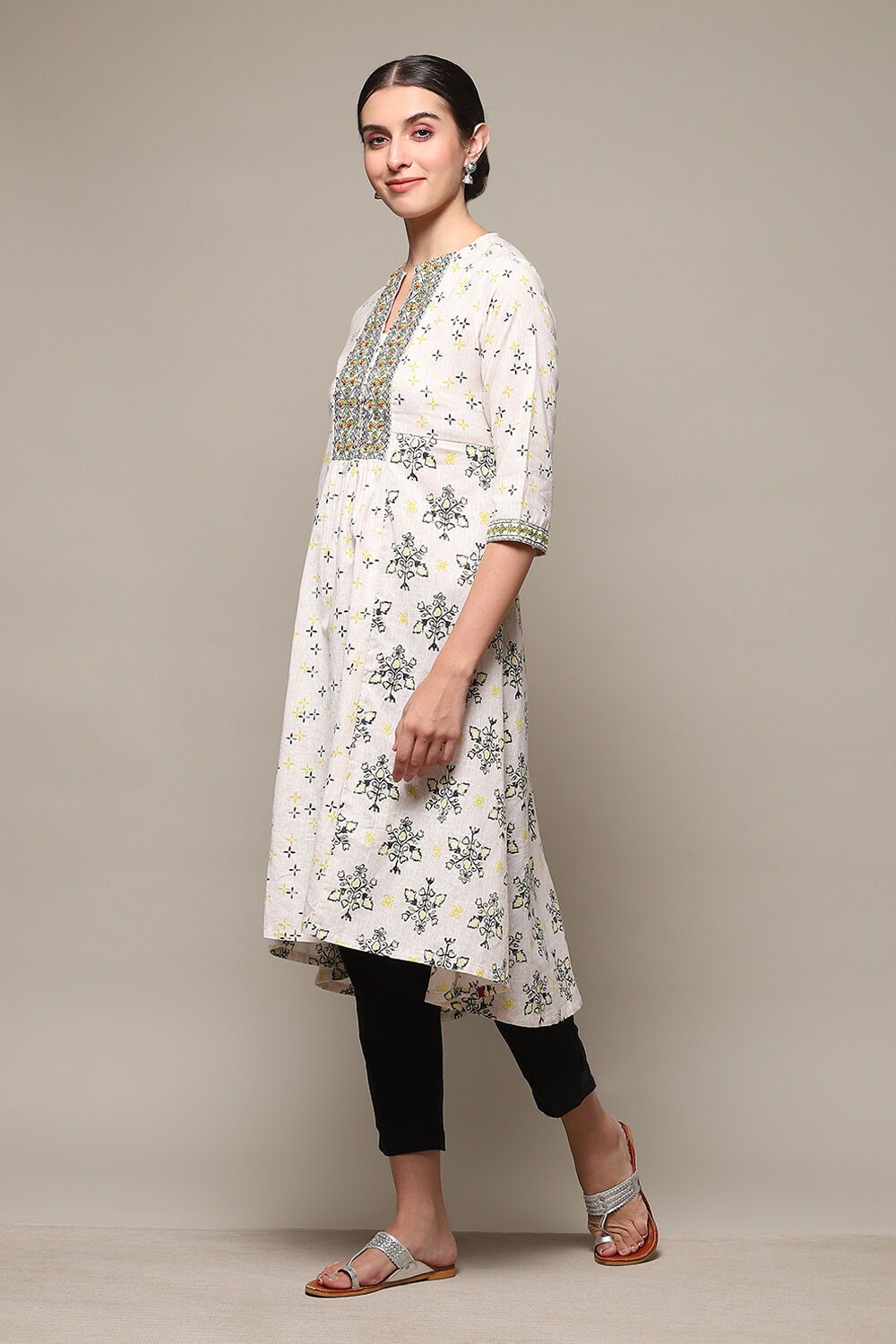 Marine Blue Cotton Blend A-Line Printed Kurta image number 2