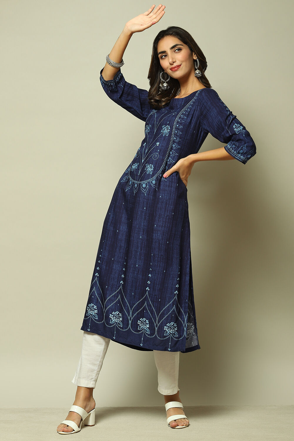 Indigo LIVA Straight Printed Kurta image number 0