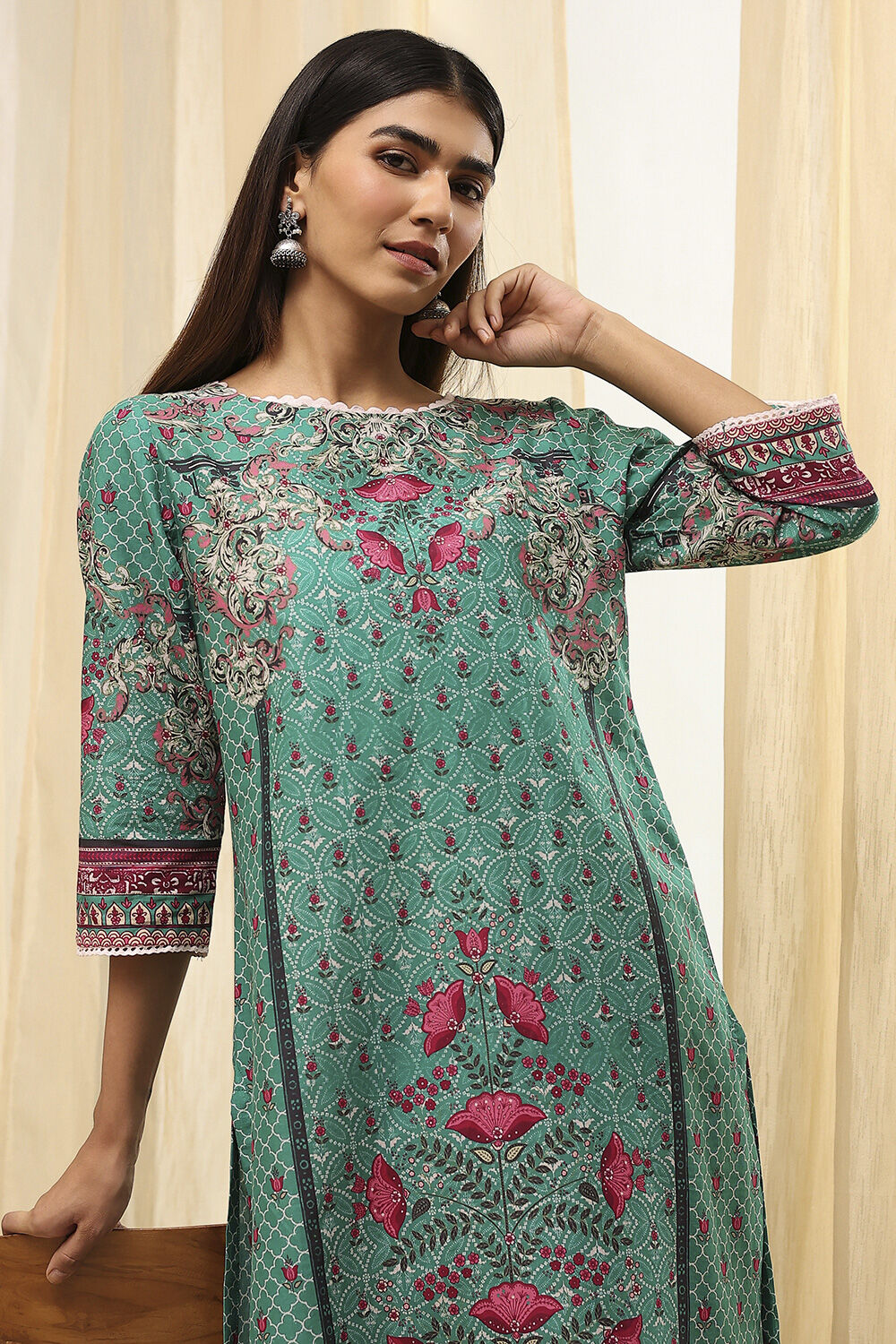 Green Cotton Printed Straight Kurta image number 1