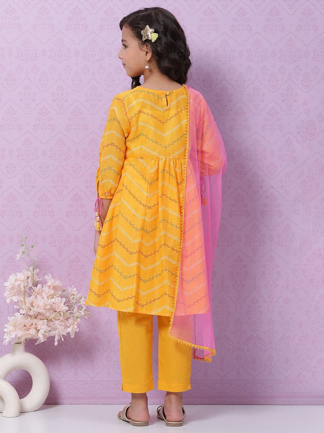 Buy Latest Collection of Girls Ethnic Indian wear and Girls only