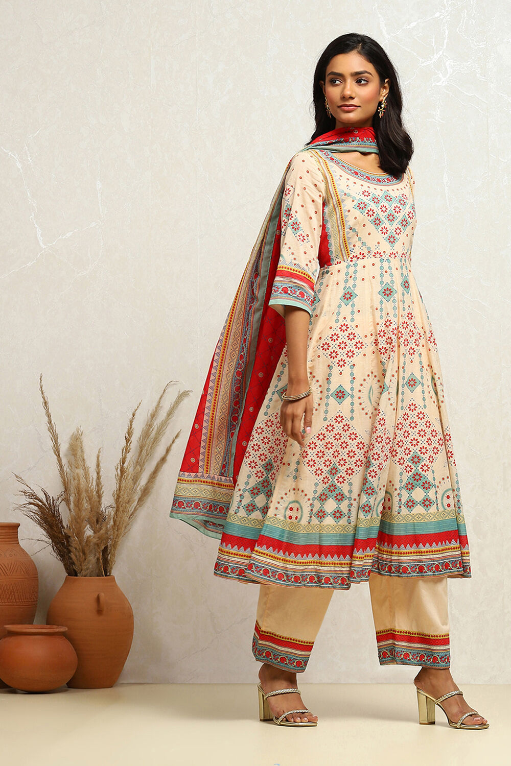Ecru Cotton Geometric Printed Anarkali Suit Set image number 5