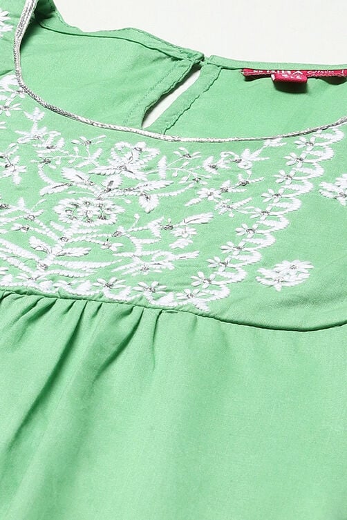 Green Cotton Straight Kurta Straight Palazzo Suit Set image number 1