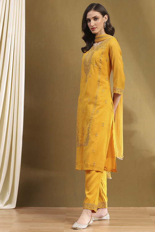 Yellow Embroidered Festive Straight Suit Set image number 3