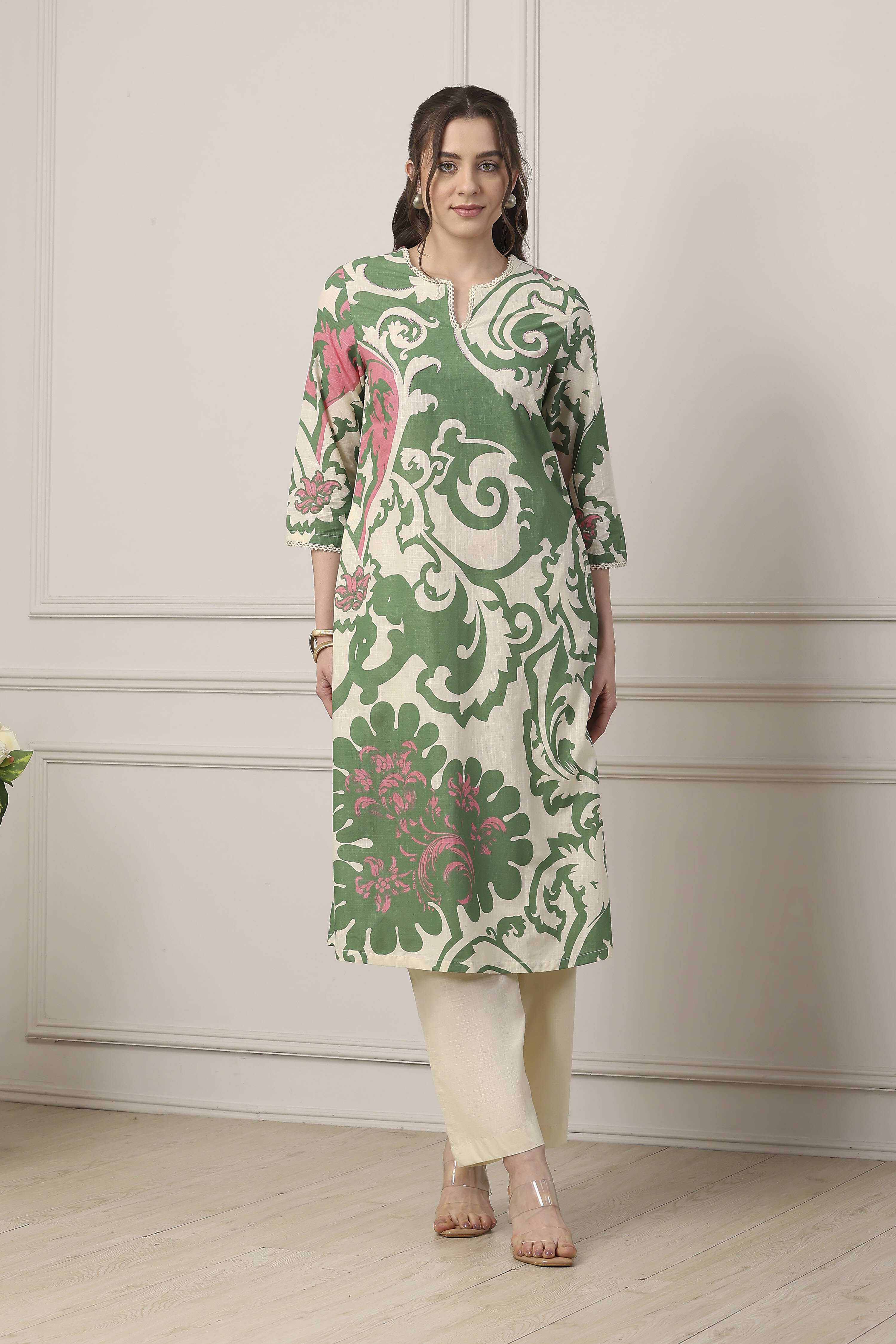 Green Cotton Straight Suit Set image number 6