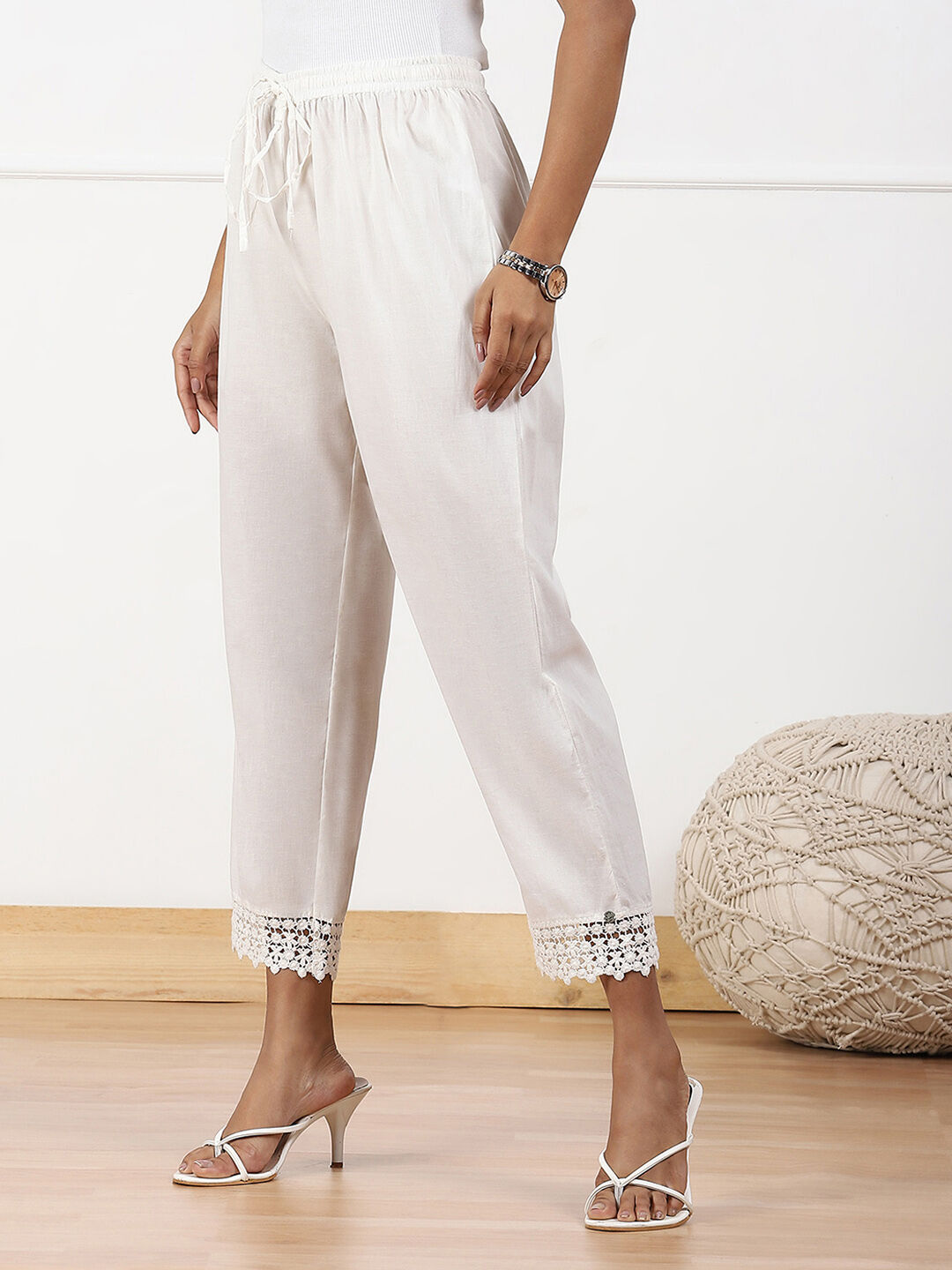 White Regular Cotton Pants image number 2