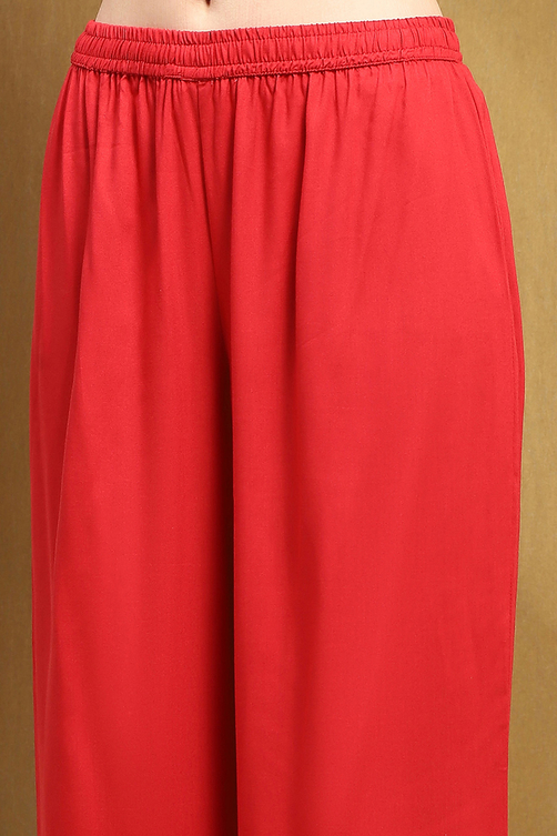 Red Modal Printed Festive Straight Suit Set image number 2