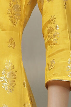 Yellow Straight Viscose Kurta image number 2