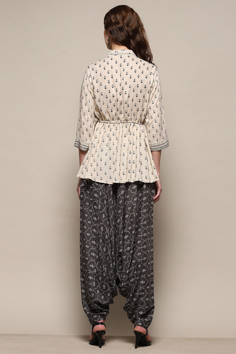 Charcoal Rayon Asymmetric Printed Kurta Set image number 4