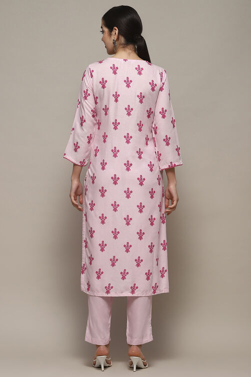 Pink Rayon Straight Suit Set image number 5