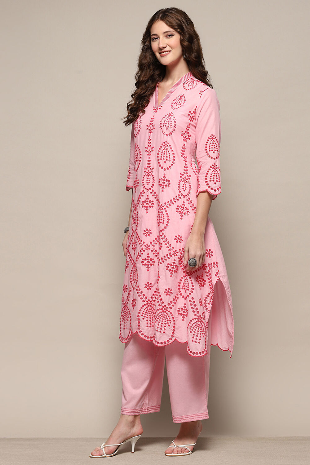 Pink Pure Cotton Schiffli Kurta & Palazzo Suit Set image number 3