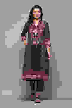 Black Yarndyed Straight 2 Piece Suit Set image number 6