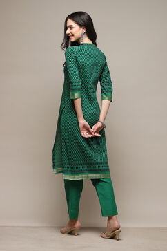 Green Cotton Handloom Unstitched Suit Set image number 5
