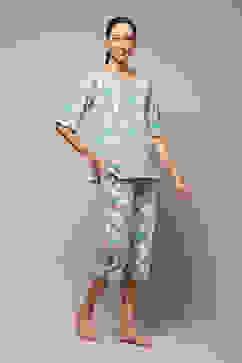 Off White & Turquoise Cotton Printed 2 Piece Sleepwear Set image number 5