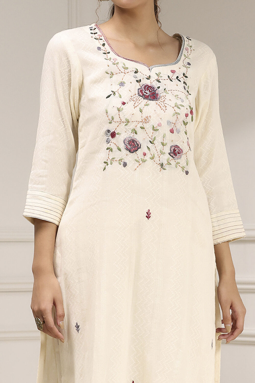 Off White Cotton Hand Embroidered Unstitched Suit Set image number 2