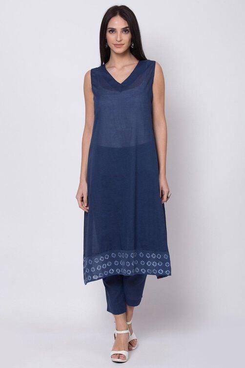 Blue Straight Kurta Slim Pant Suit Set image number 3