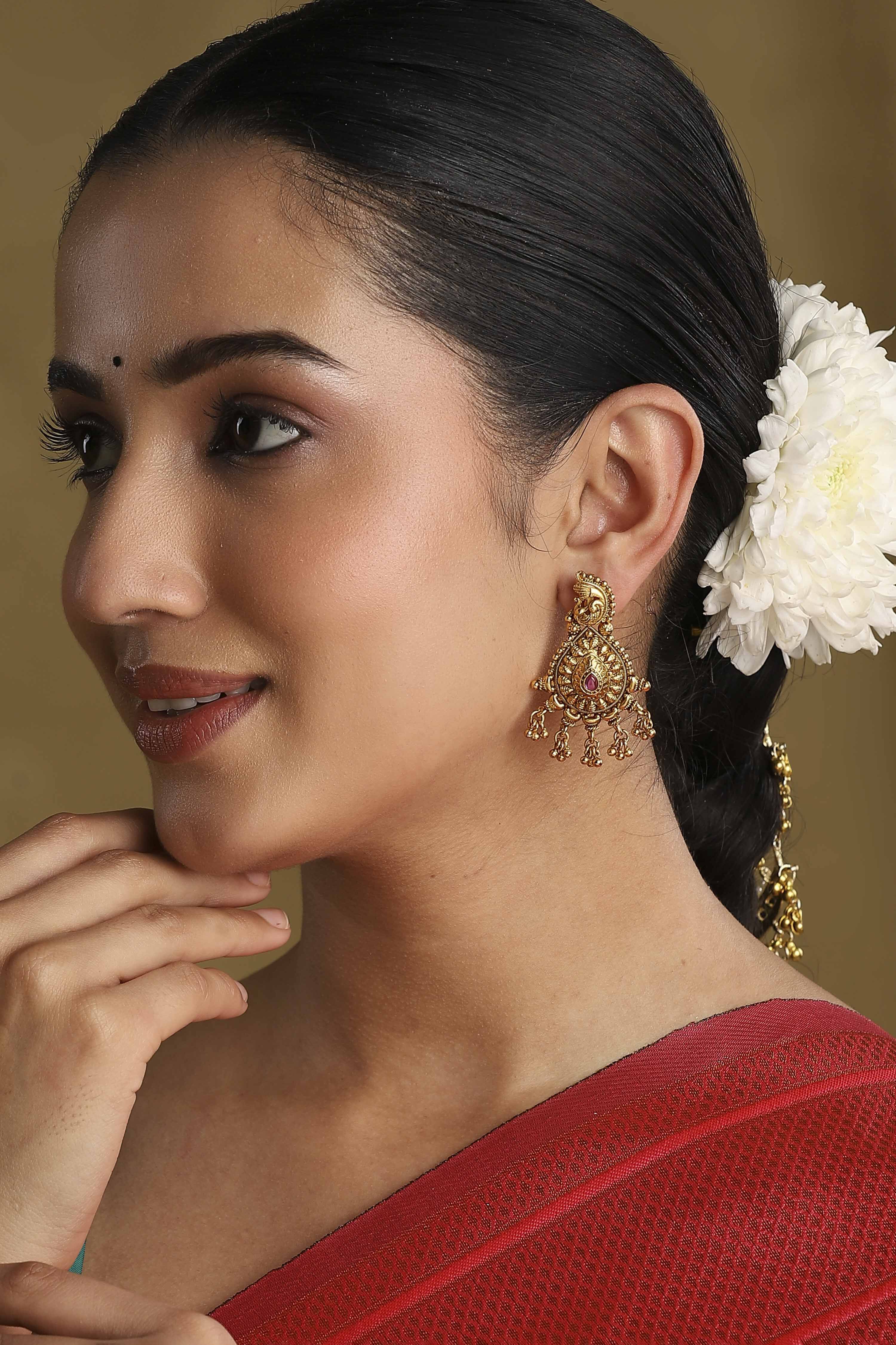 Red Gold Plated Minimal Stone Studded Drop Earrings image number 6