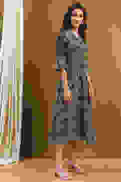 Blue Georgette Floral Printed Flared Dress image number 4