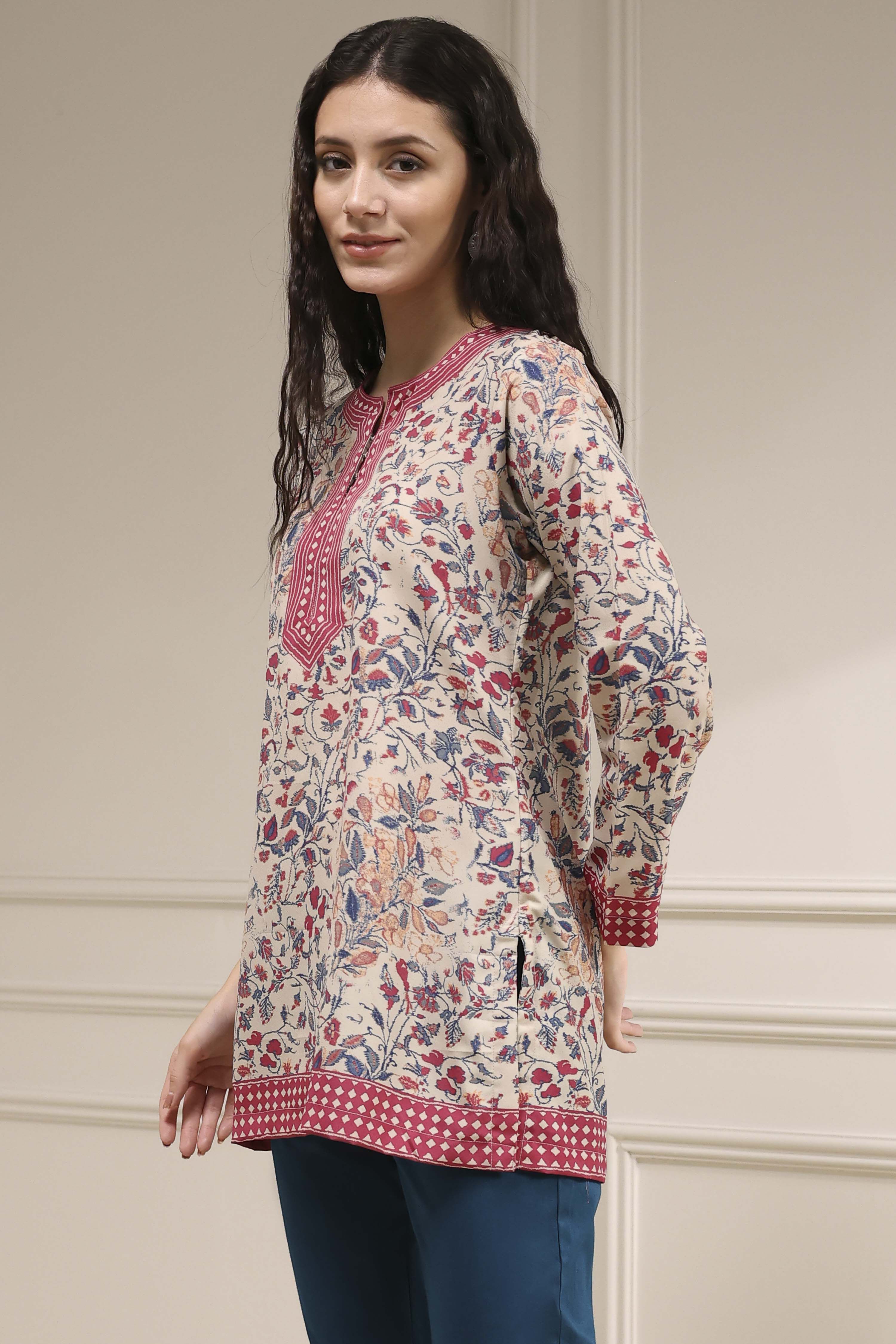 Beige Polyester Straight Printed Top image number 2