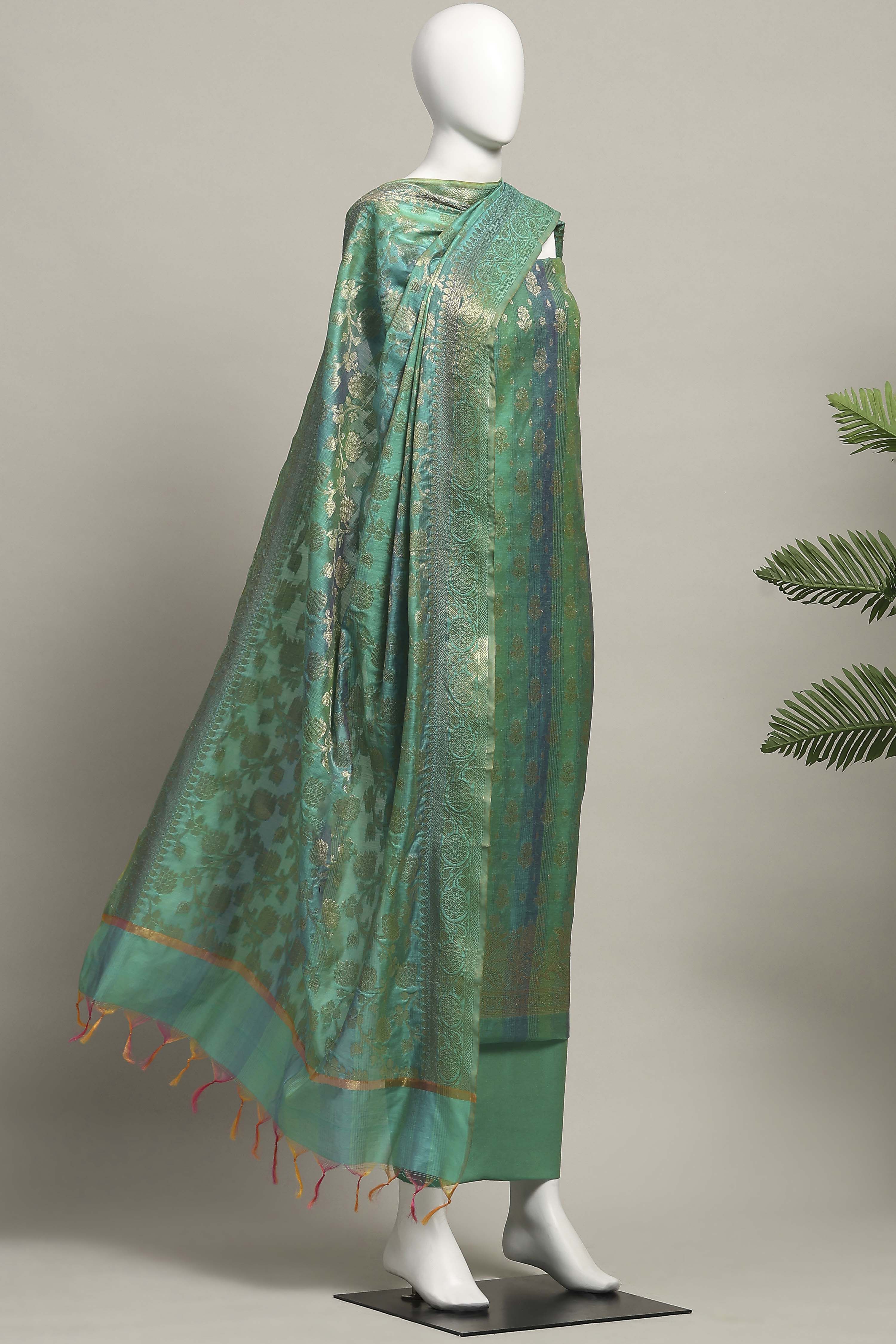 Pink Cotton Printed Embroidered Unstitched Suit Set image number 4