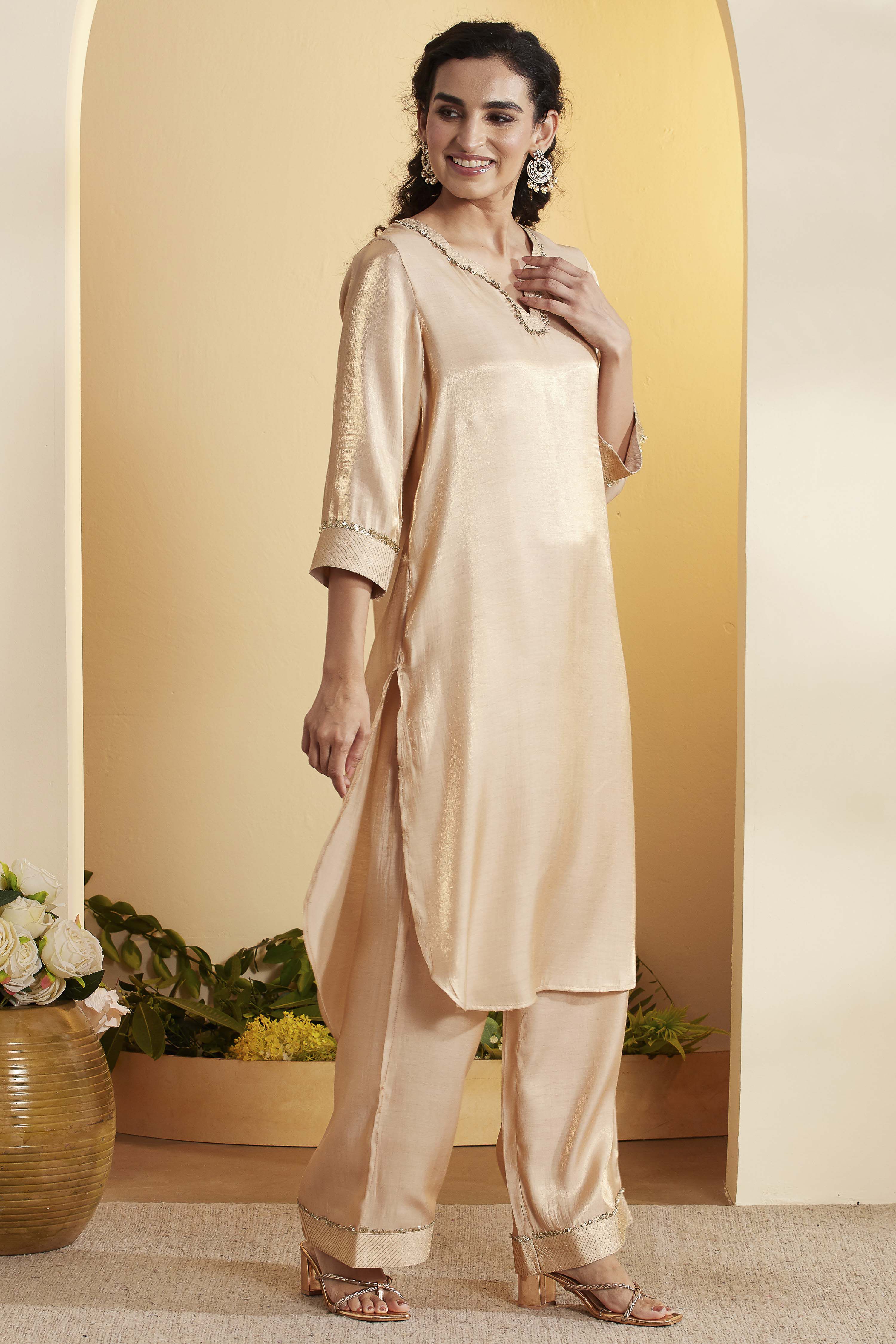 Beige Viscose Rayon Straight Kurta Pants Set image number 4