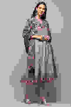 Grey Cotton Gathered Suit Set image number 6