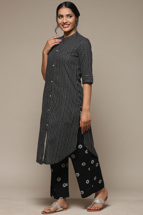 Black Cotton Straight Kurta Pants Suit Set image number 3