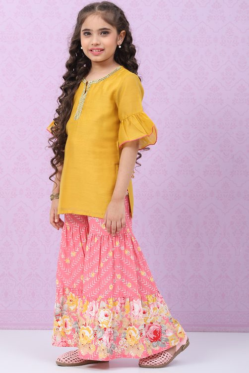Pink & Yellow Art Silk Straight Kurta Set image number 3