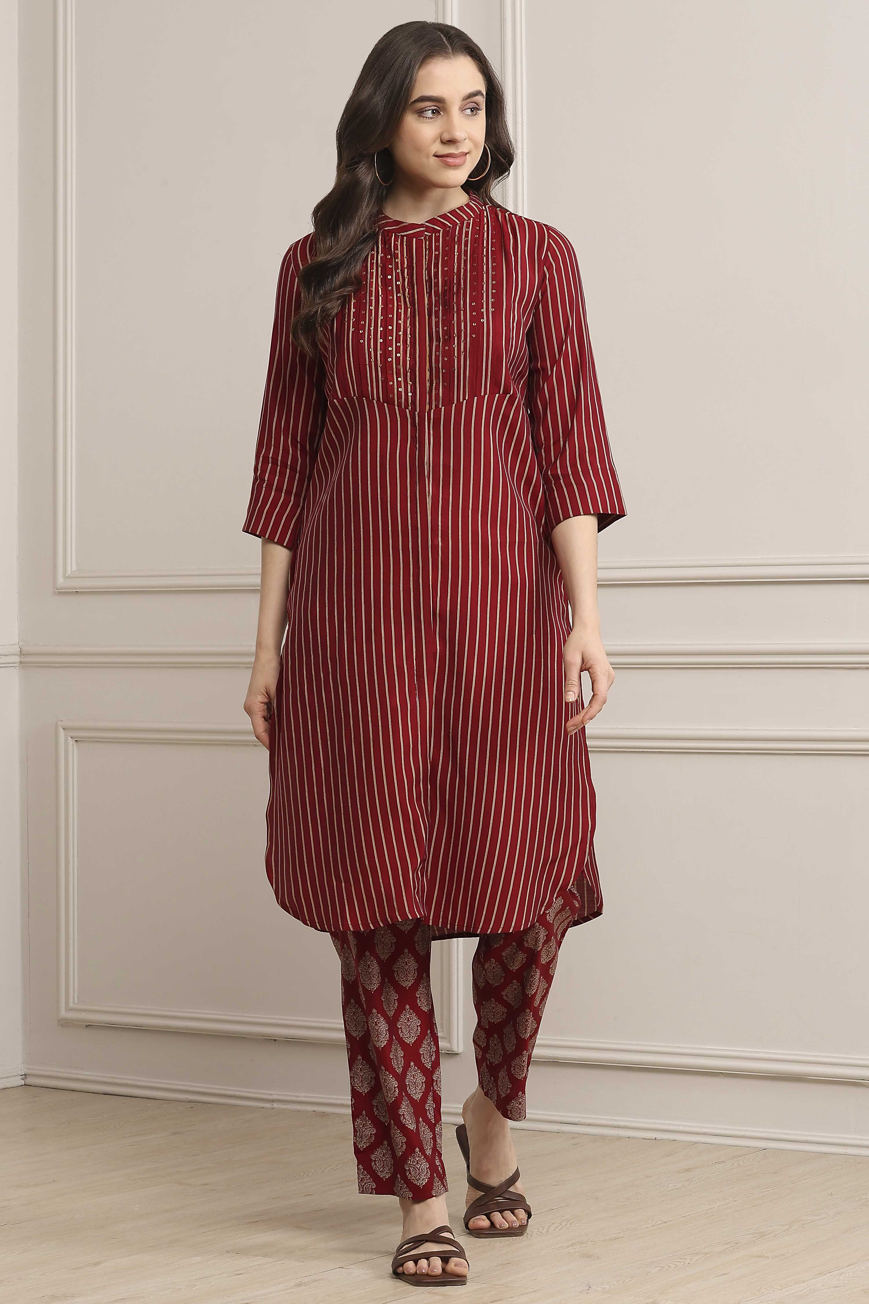 Red Poly Viscose Printed Kurta Set image number 6