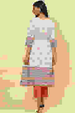 Off White Cotton A Line Kurta image number 4