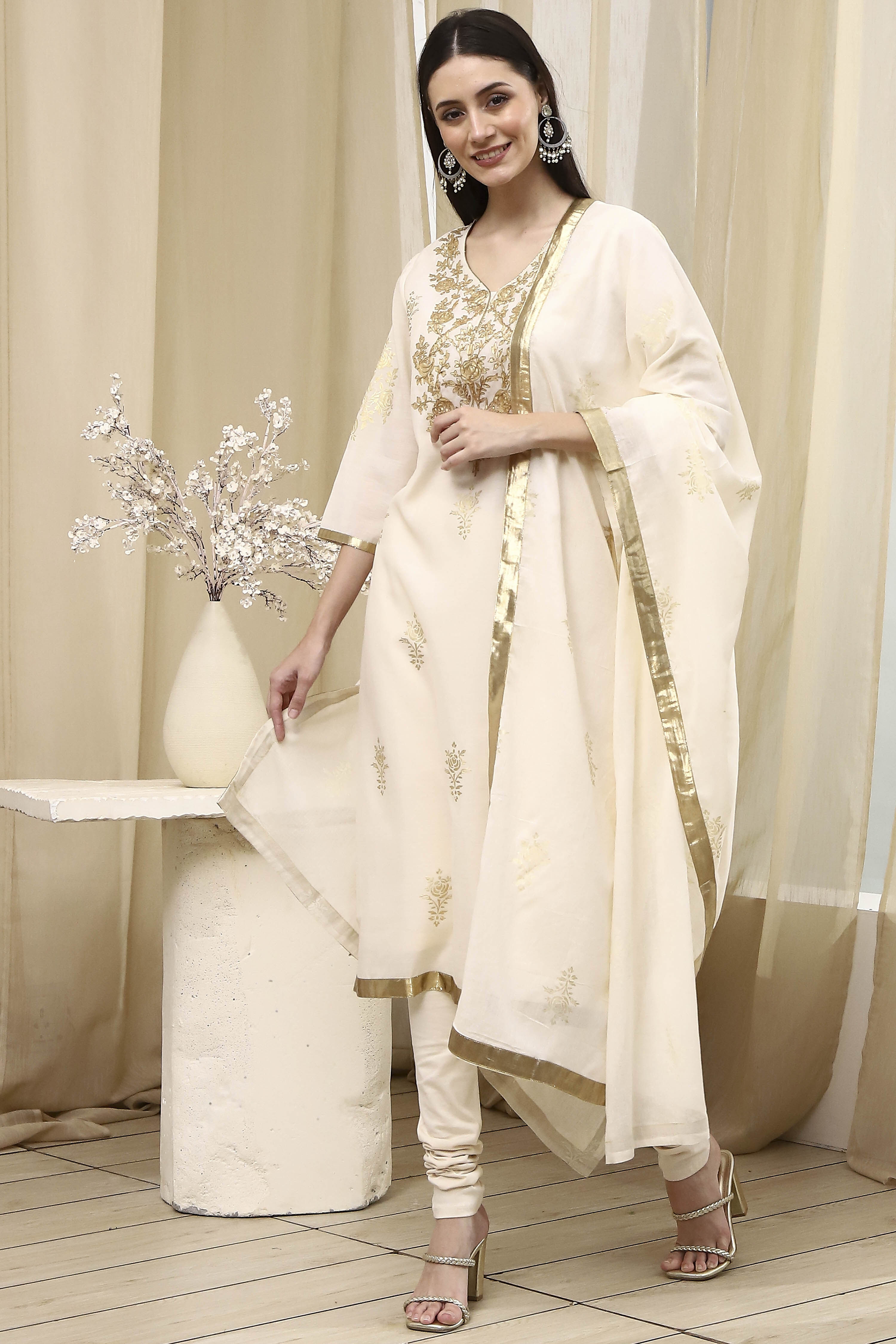 Blue Poly Chanderi Straight Suit Set image number 3