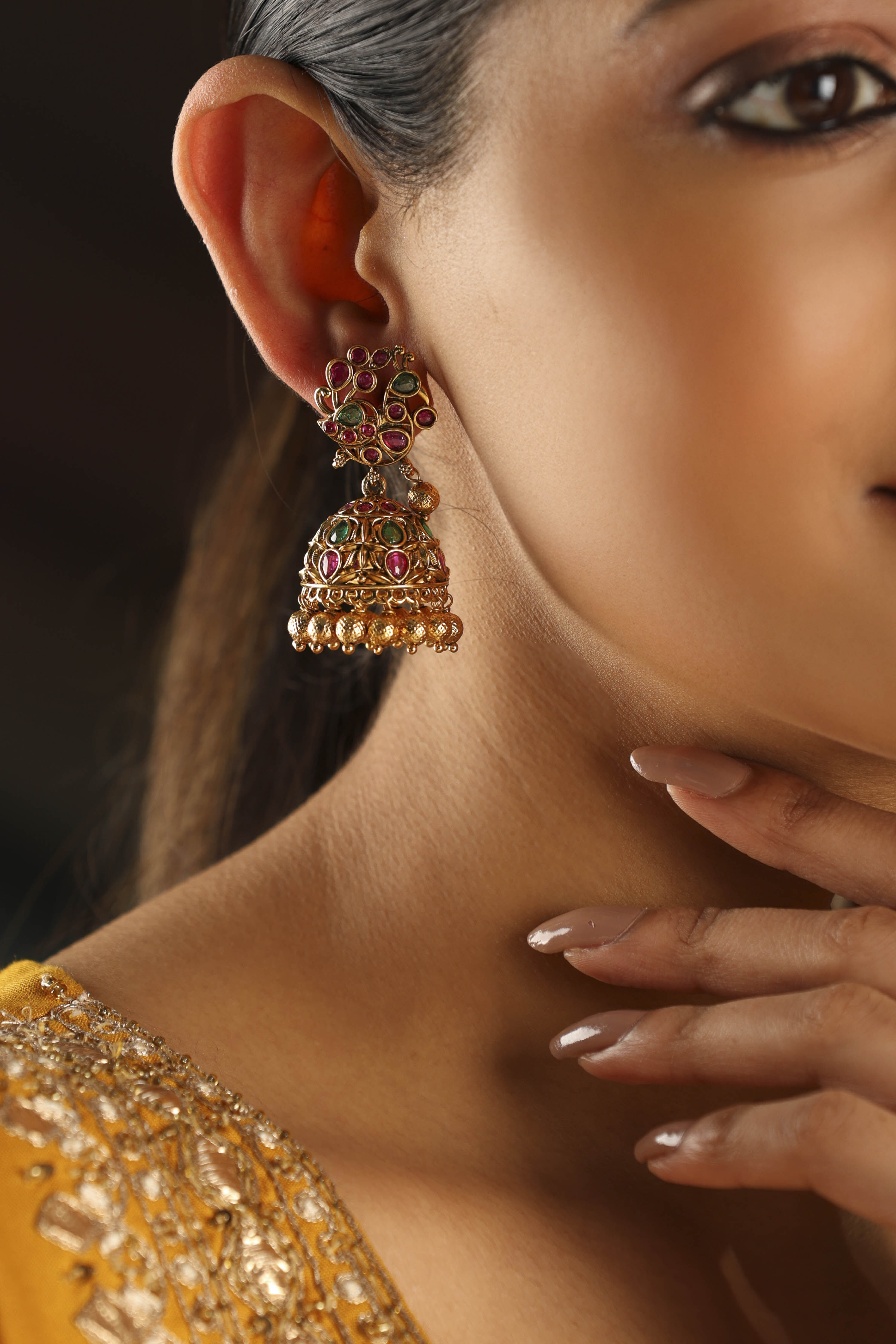 Multicolour Textured Earrings image number 1