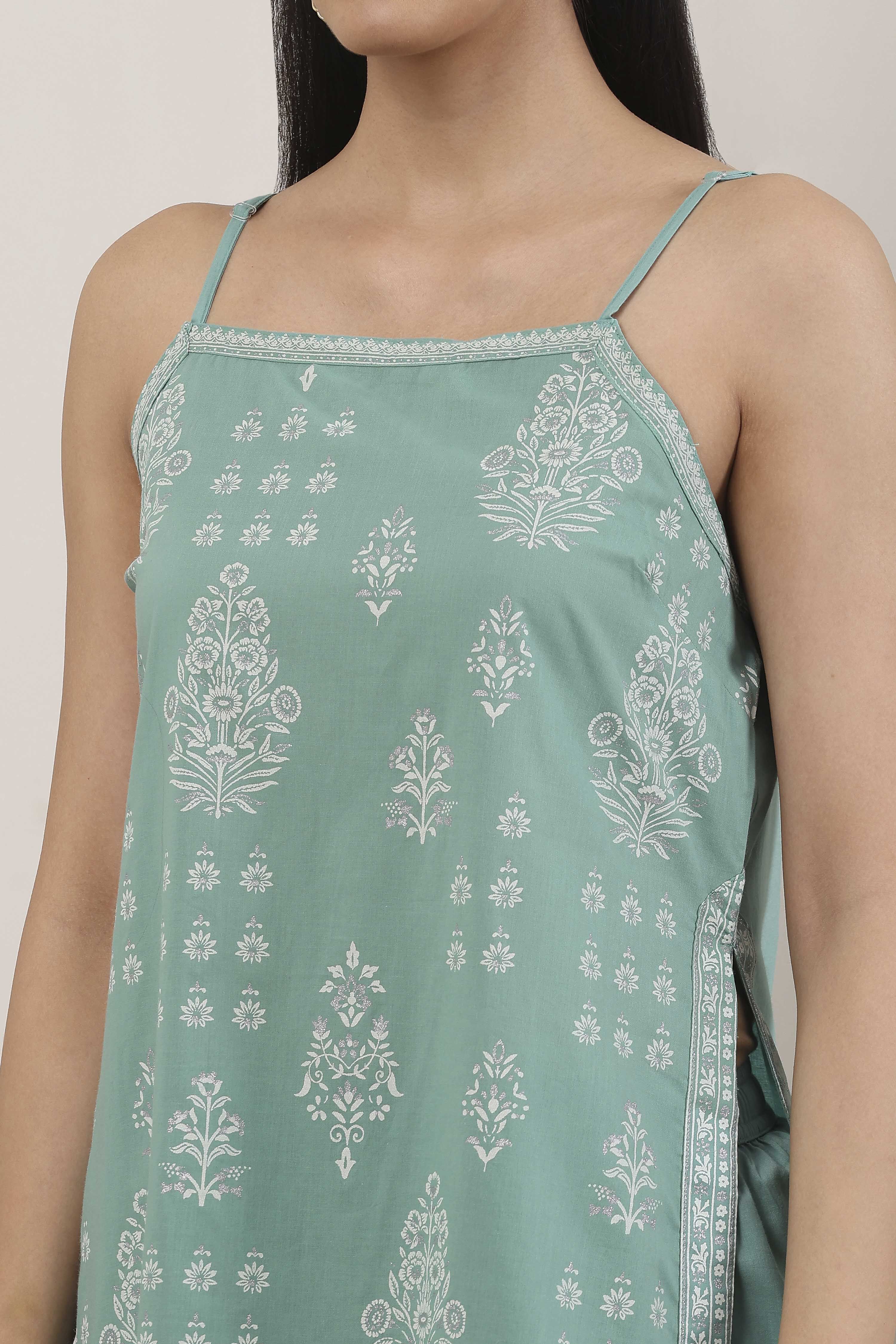 Green Cotton Straight Suit Set image number 1