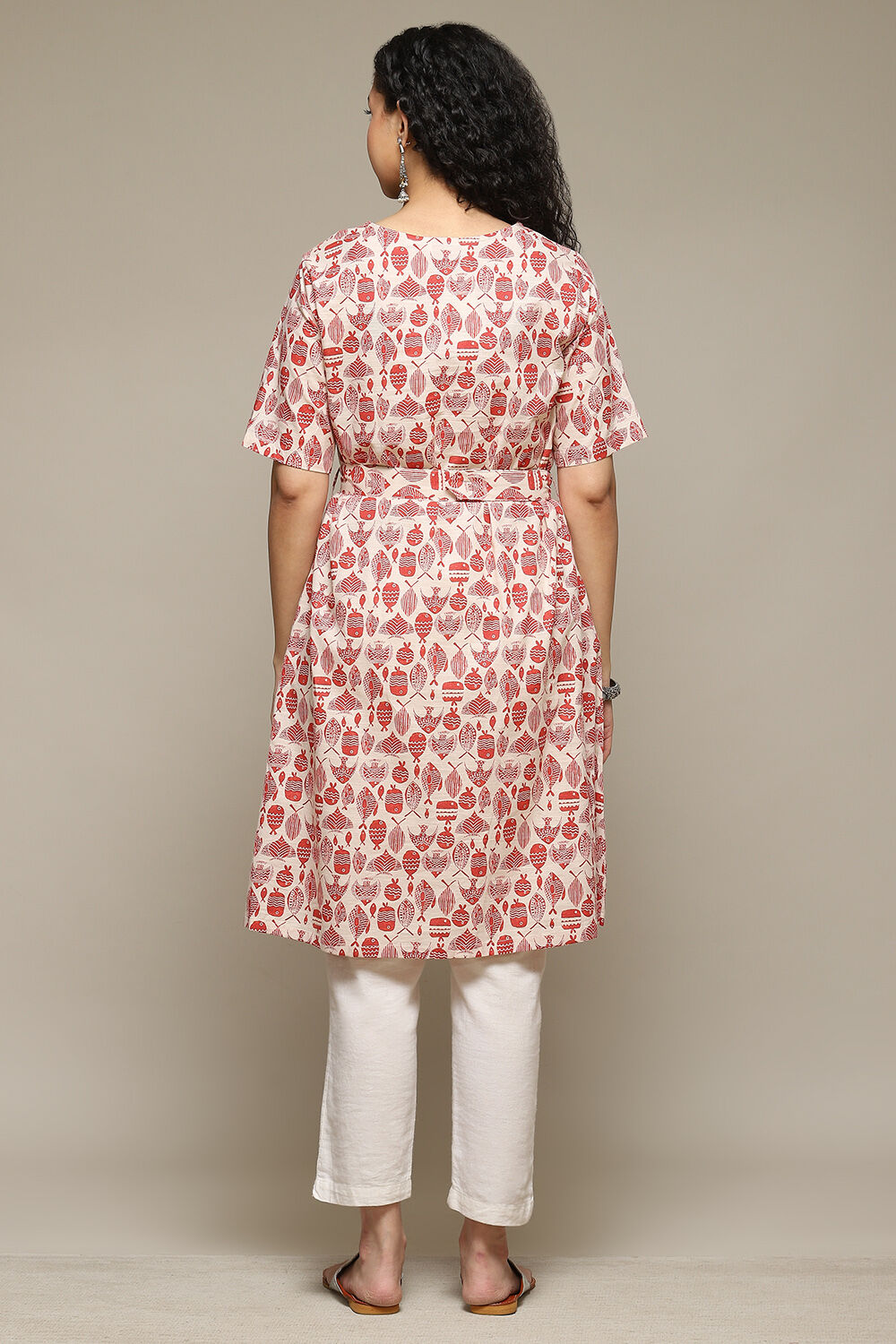 Coral Red Rayon Straight Printed Kurta image number 3