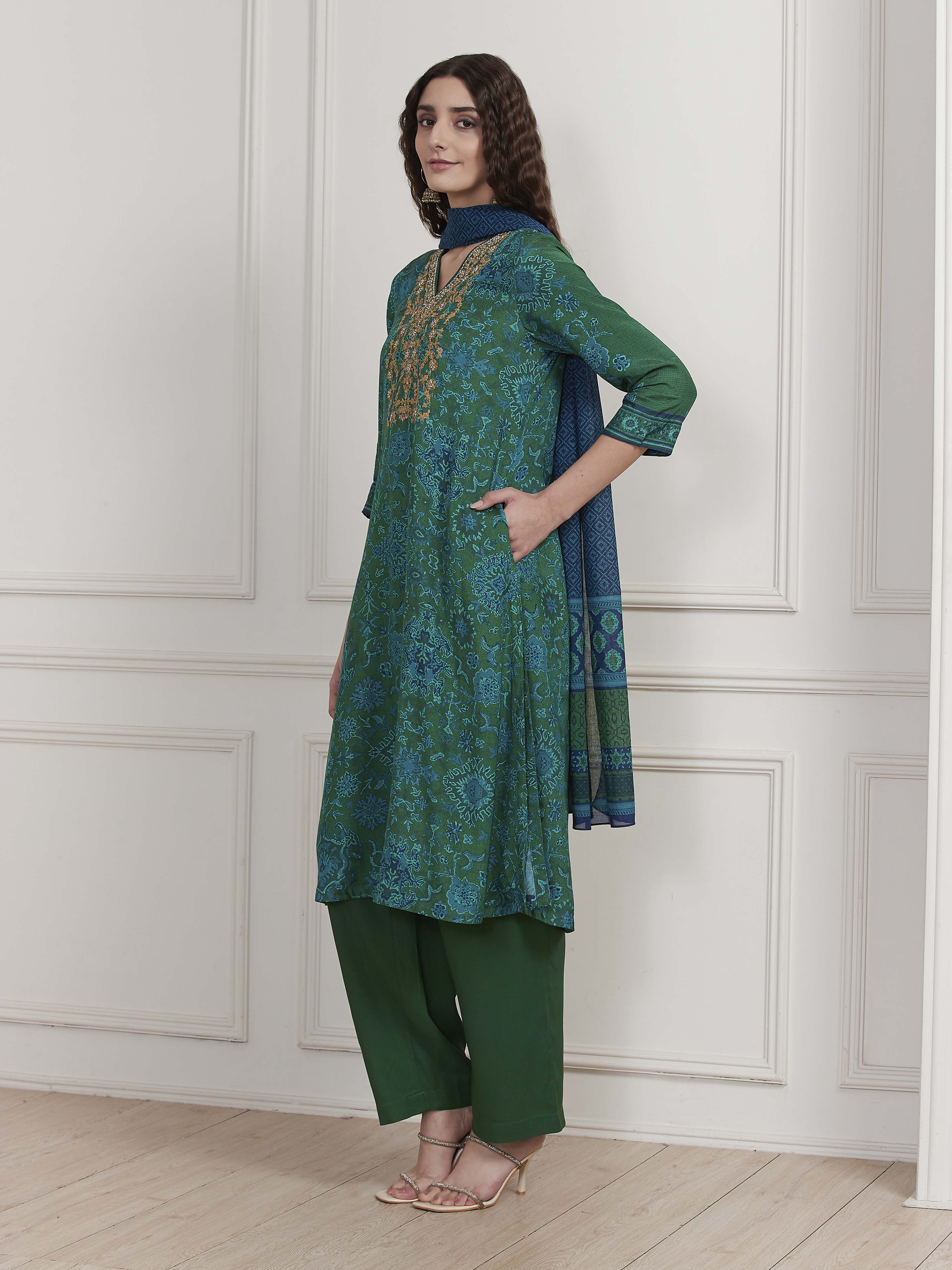 Green Modal Printed Straight Suit Set image number 3
