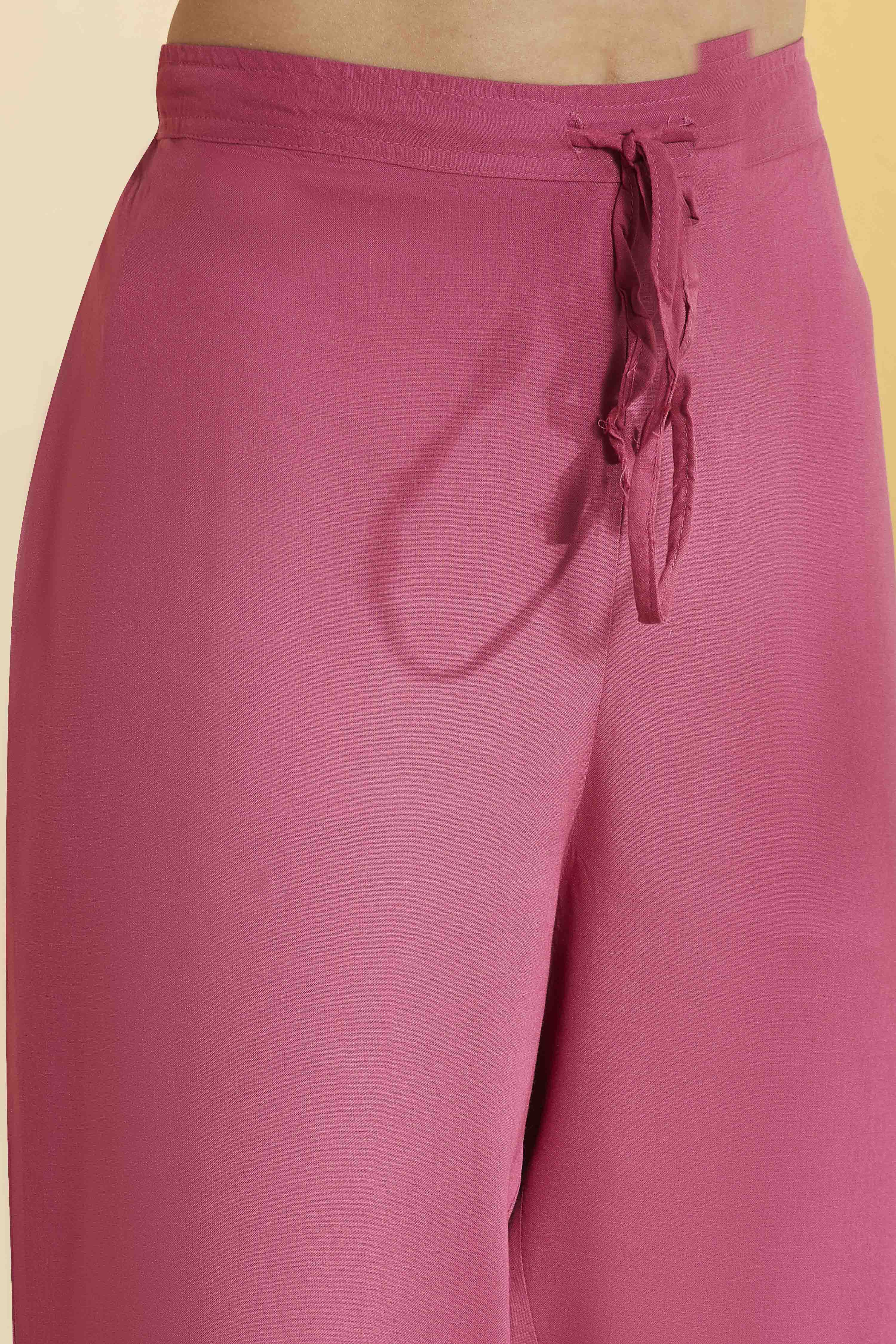 Magenta Poly Viscose Straight Suit Set image number 2