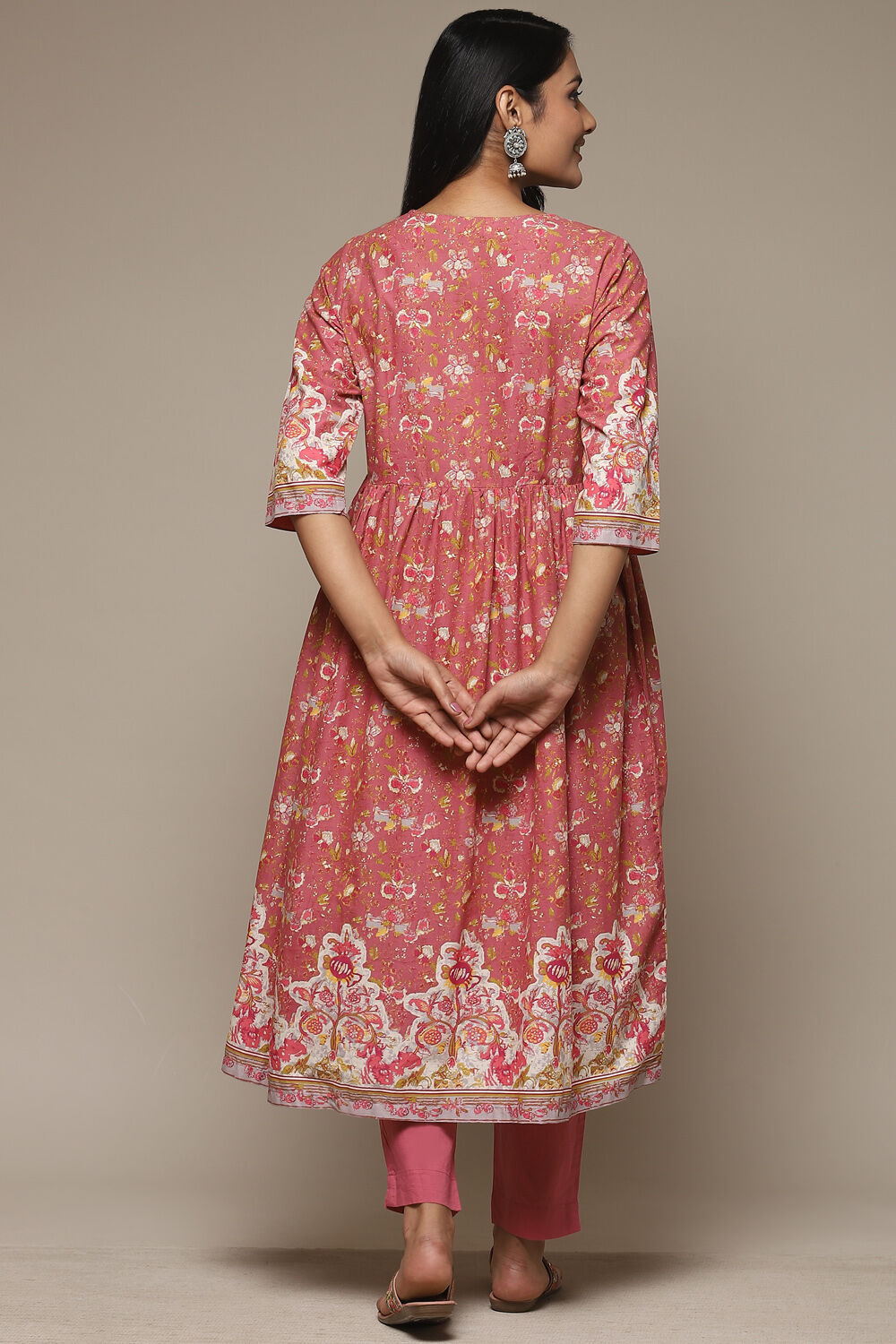 Blue Cotton Gathered Kurta Pants 2 Piece Set image number 4