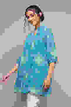 Turquoise Poly Georgette Straight Printed Kurta image number 4