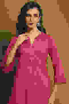 Pink Cotton Blend Solid Straight Kurta image number 1
