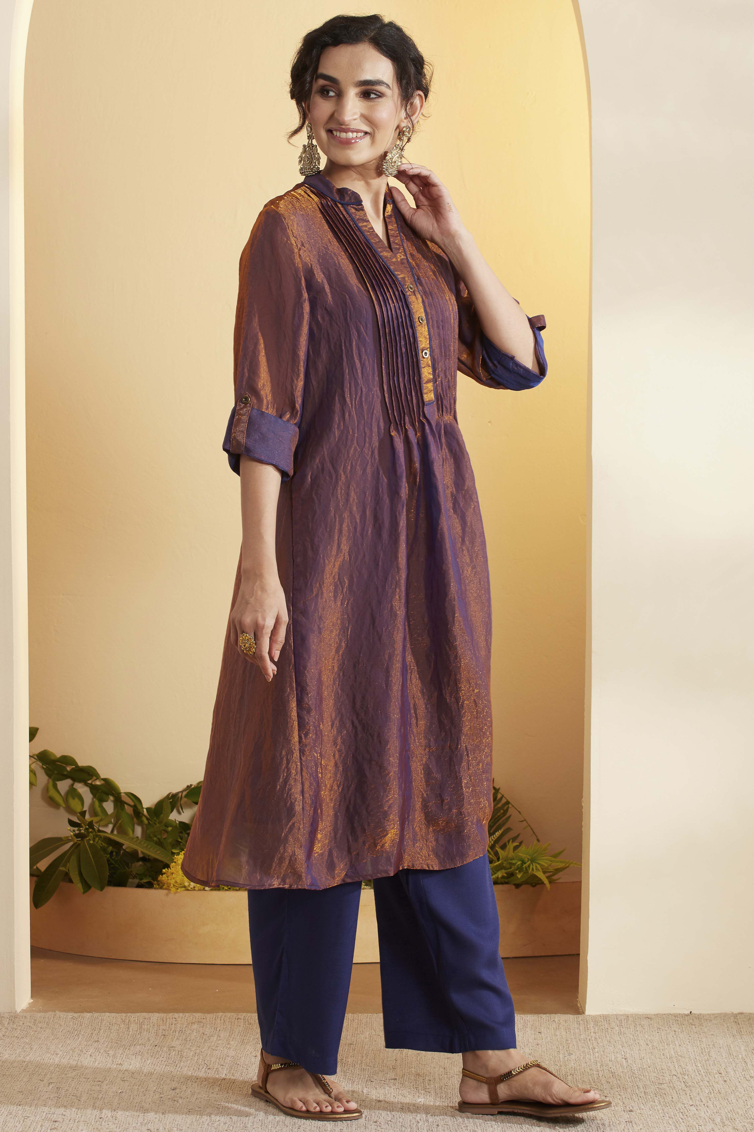 Purple Poly Satin Yarndyed Straight Kurta Set image number 4