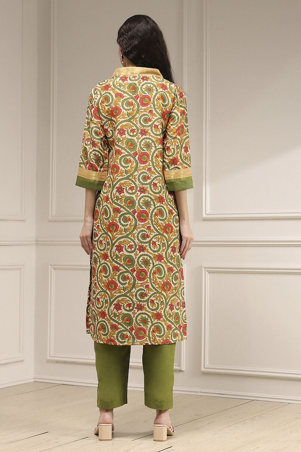 Coral Cotton Printed Embroidered Unstitched Suit Set image number 5