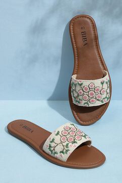 Off White Embroidered Sandals image number 0