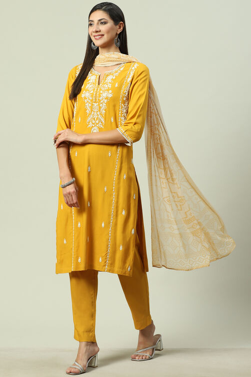 Yellow LIVA Straight Kurta Slim Pant Suit Set image number 5