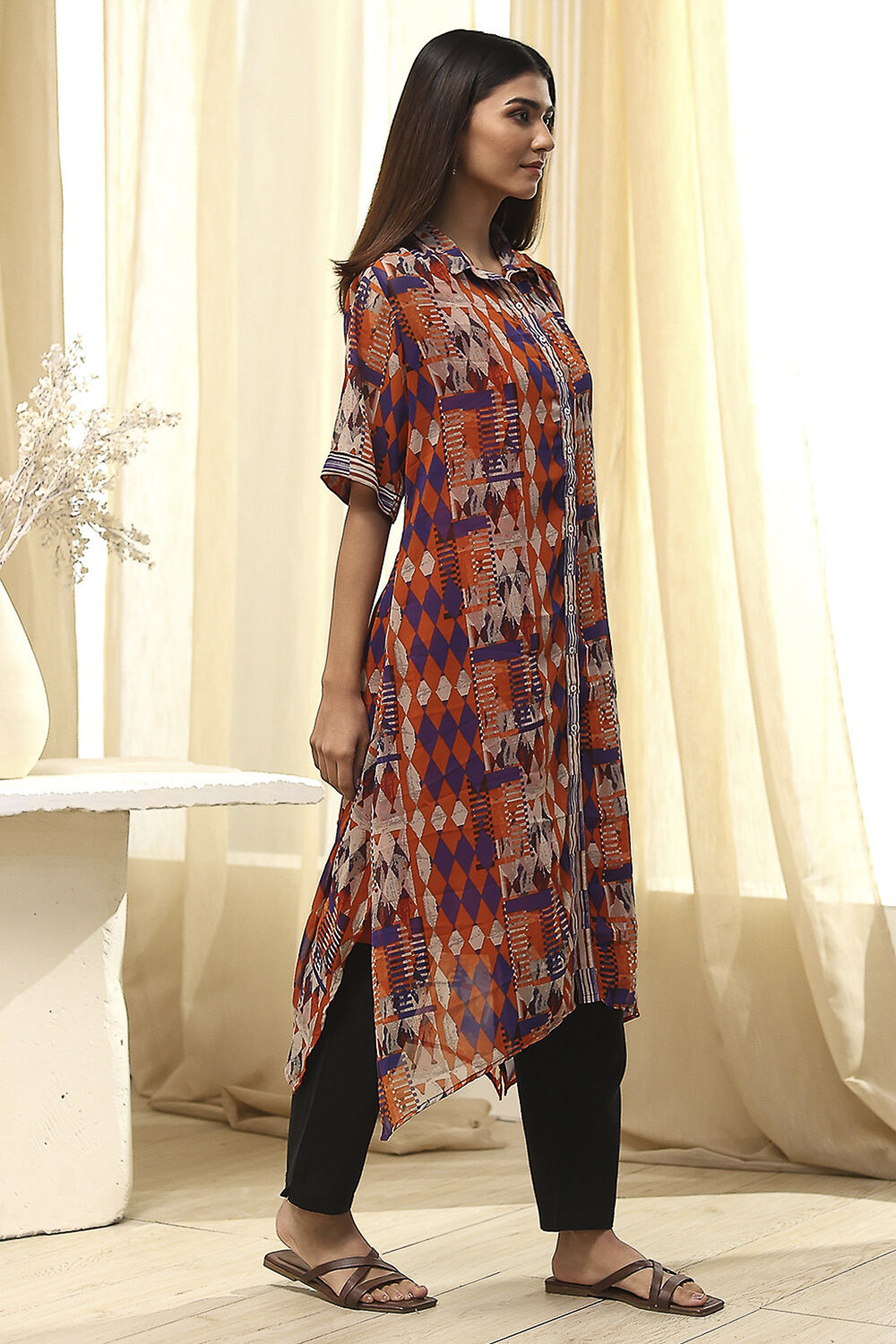 Orange Printed Shirt-Style Straight Kurta image number 4