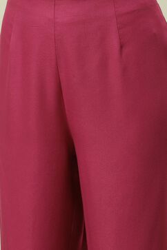 Fuschia Solid LIVA Straight Kurta Slim Pant Suit Set image number 2