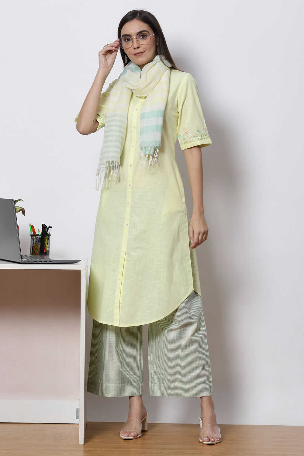 Lemon and Mint Cotton Fusion Wear Set image number 7