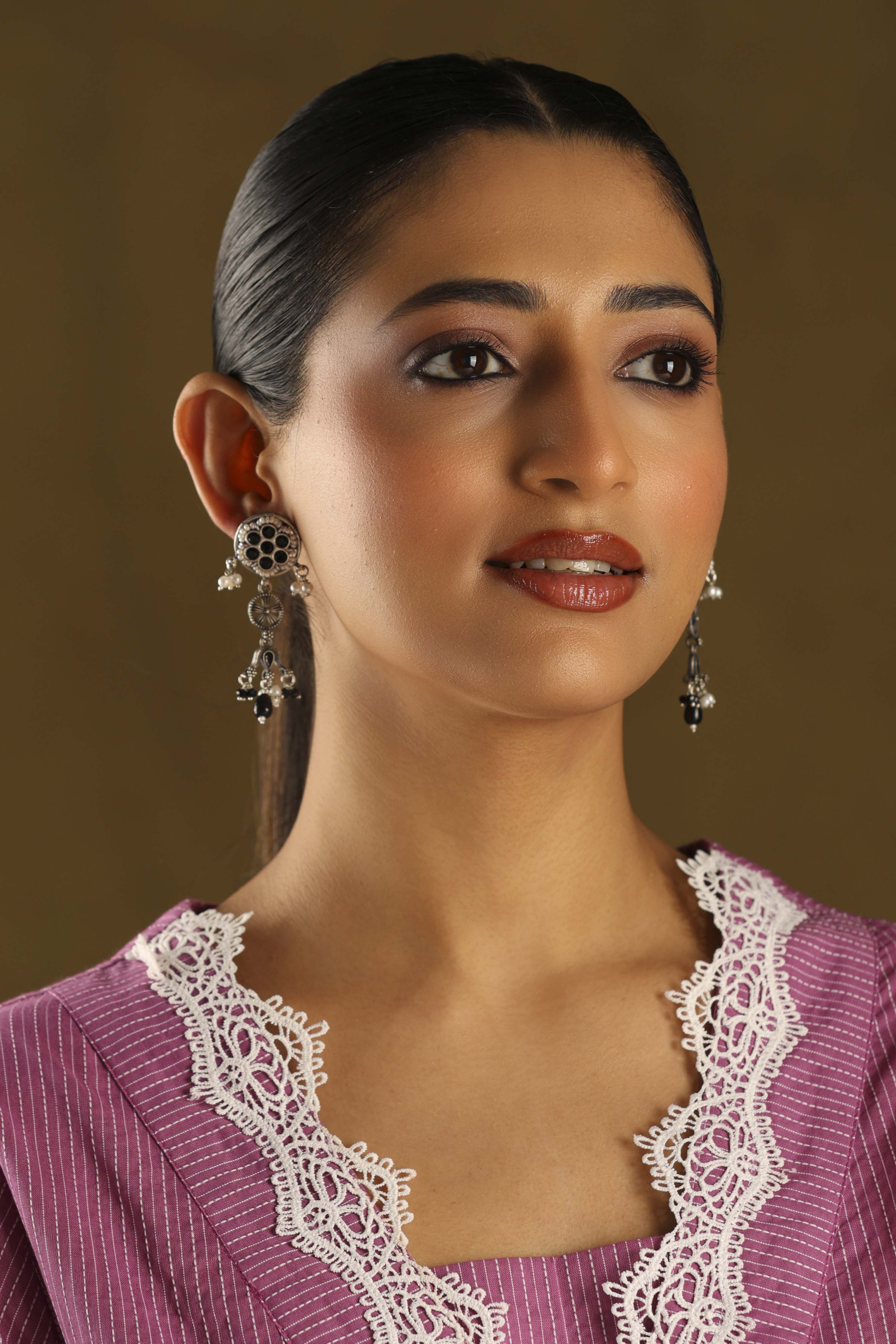 Green Black Brass Drop & Danglers image number 3