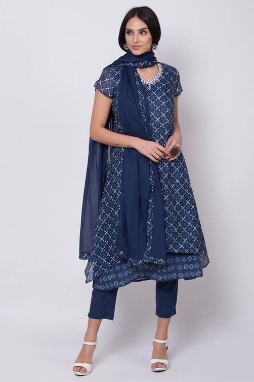 Blue Straight Kurta Slim Pant Suit Set image number 0