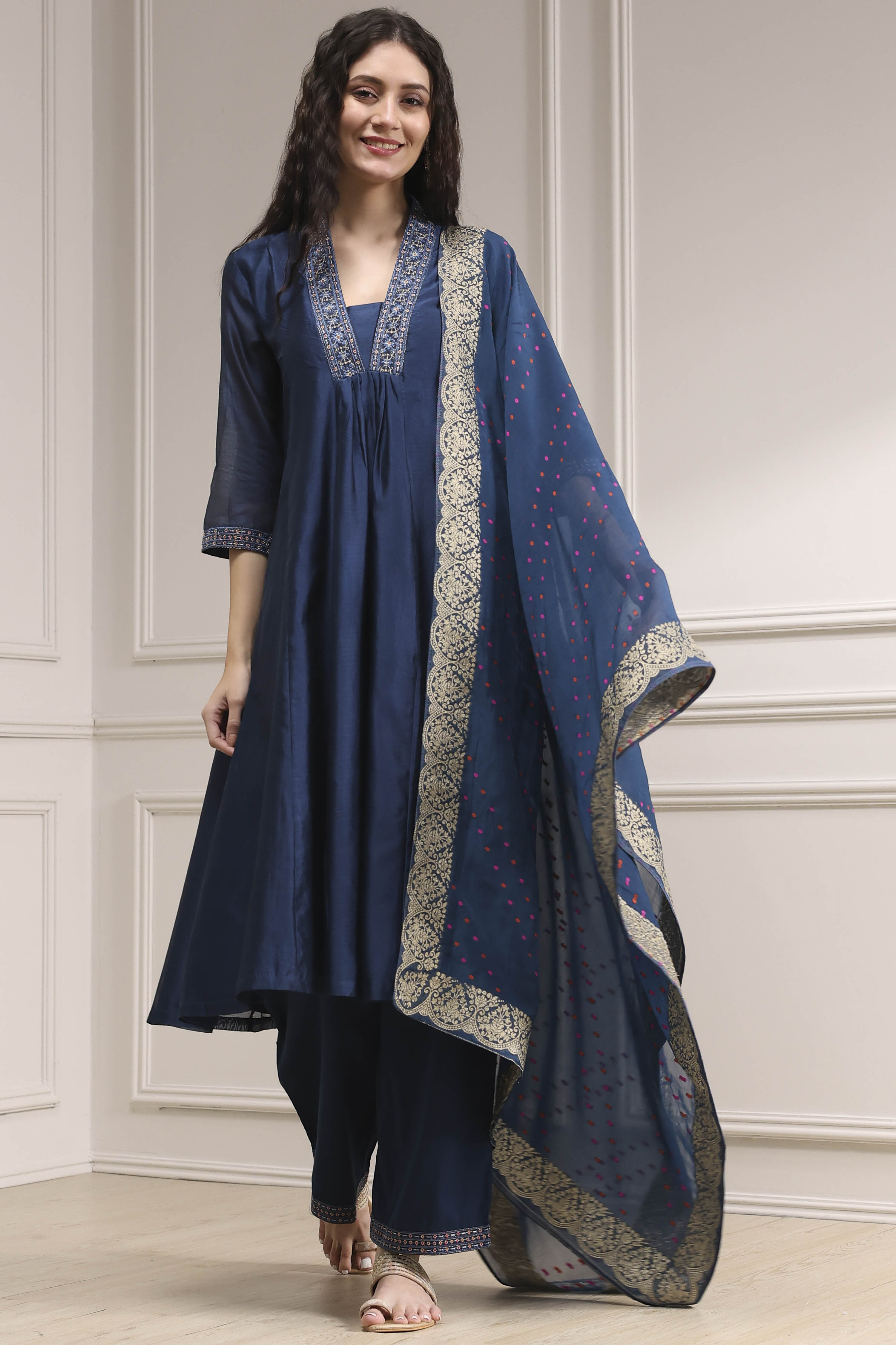 Blue Chanderi Solid Gathered Suit Set image number 6
