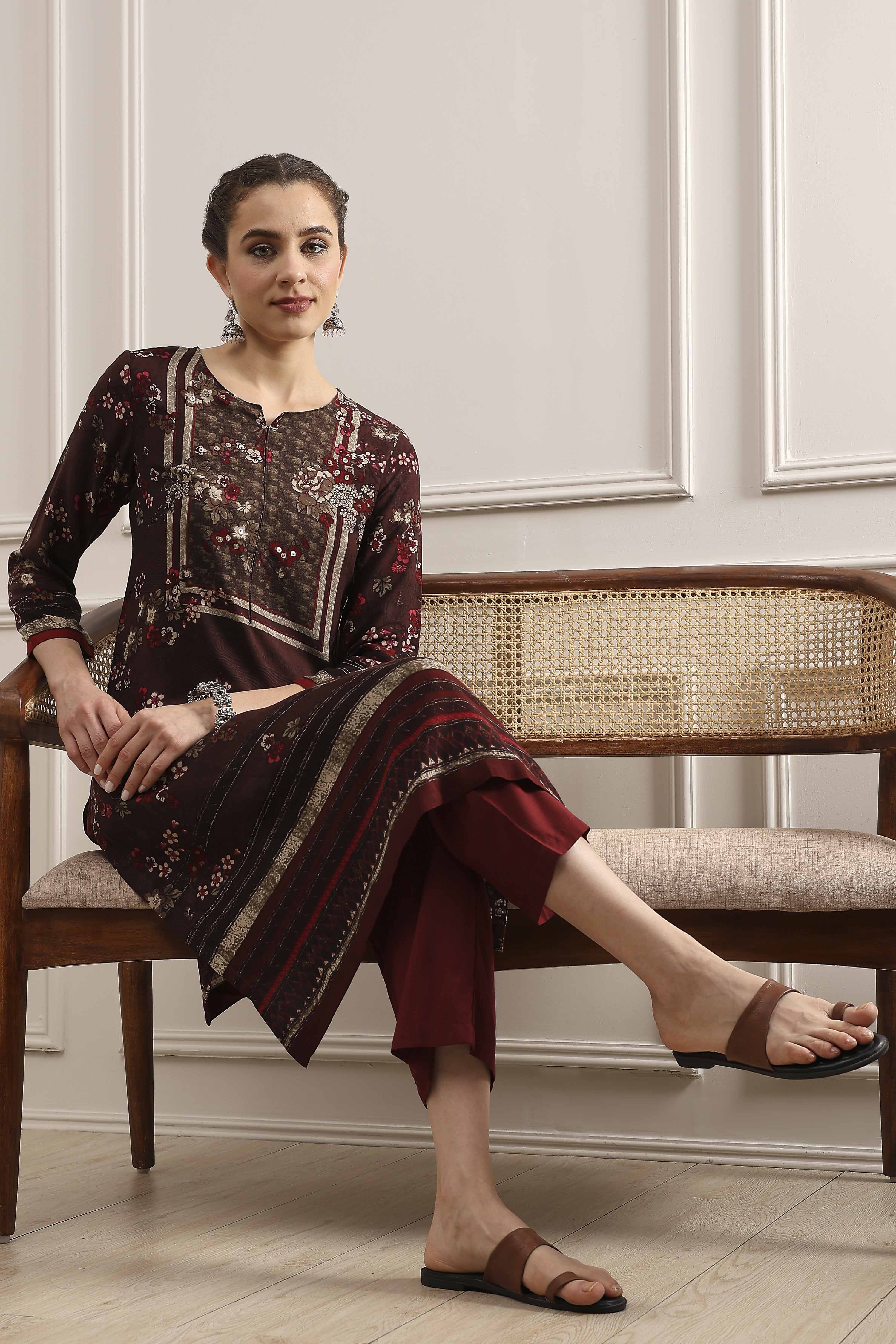 Brown Floral Printed Straight Kurta image number 0